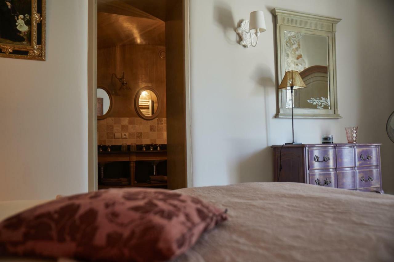 Bed and Breakfast Le Pré de l'Aube Montjoyer Exterior foto